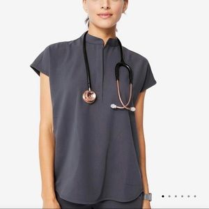 NWT Figs scrub top Rafaela XS charcoal
